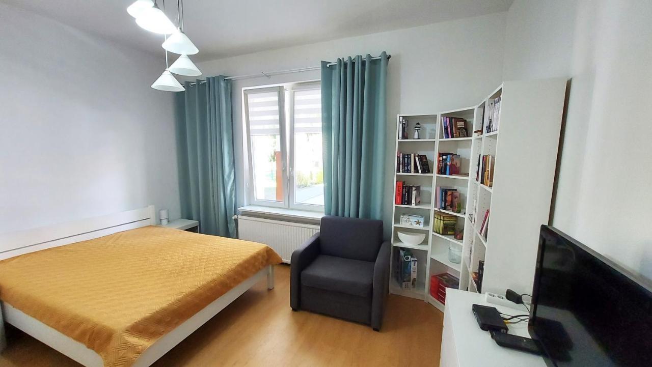 Апартаменты Apartament Blisko Morza Kolobrzeg-Podczele Экстерьер фото