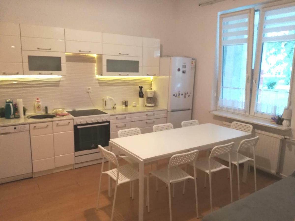 Апартаменты Apartament Blisko Morza Kolobrzeg-Podczele Экстерьер фото